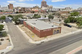 221 BROADWAY Boulevard SE 