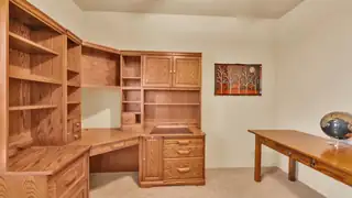 4409 SUMMER HILL Lane NW Home Office