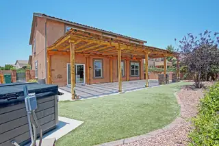 144 PASEO VISTA Loop NE Backyard