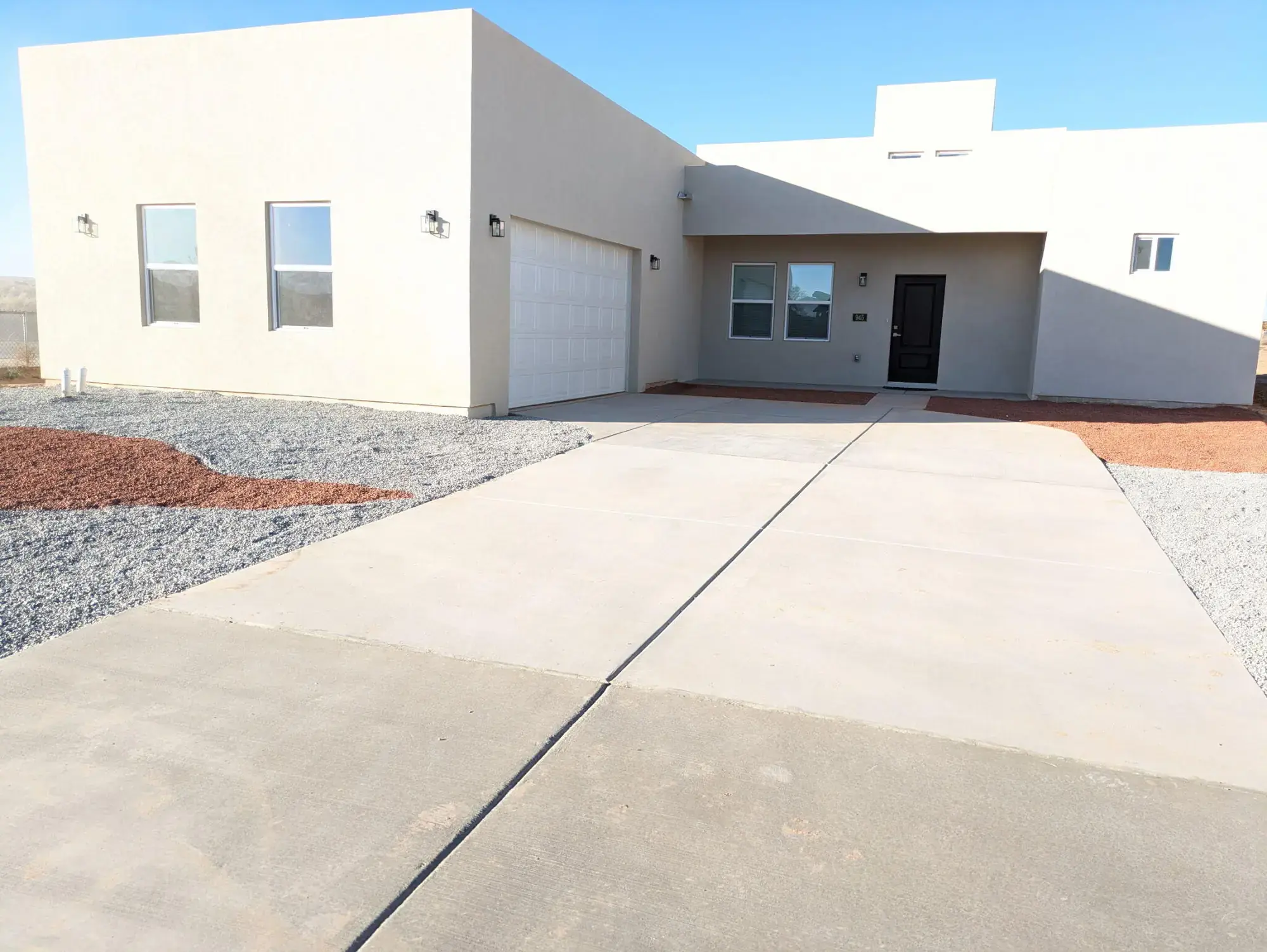 945 Night Sky Avenue NE