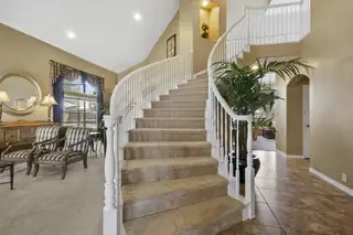 6420 POJOAQUE Road NW 