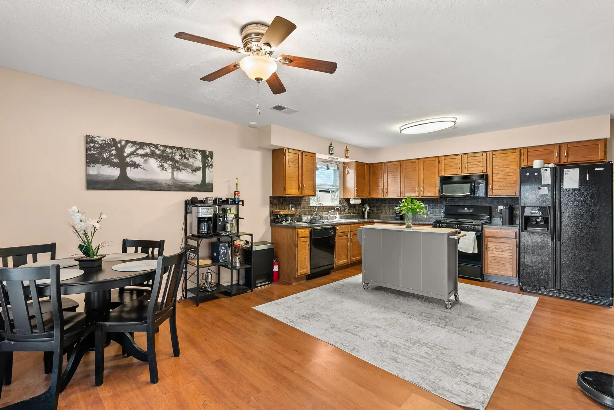 6404 GAMBEL QUAIL Road NE