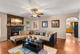 6404 GAMBEL QUAIL Road NE Living Room