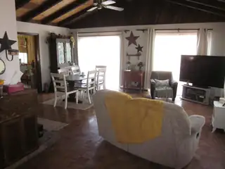 56 RIVER Road Living Room