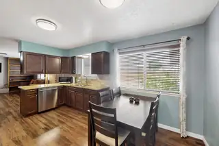 8718 LIBERTY Drive NE Kitchen