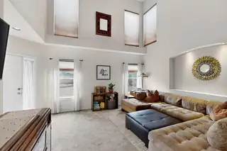 11604 JEWEL CAVE Road SE Living Room