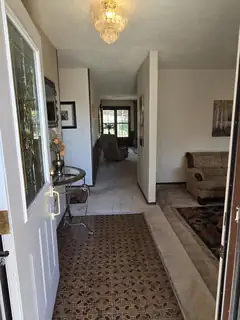 2830 CASA DEL NORTE Drive NE Living Room