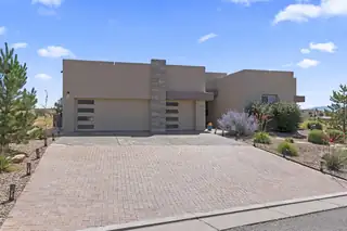 5611 Desert Sky Place NE, Rio Rancho