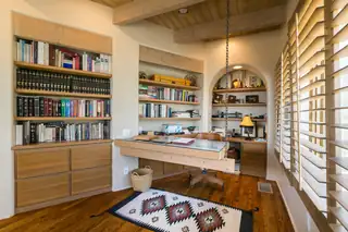 213 Spring Creek Place NE Home Office