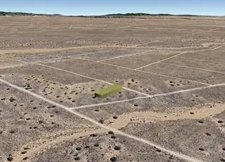 35th (U6 B5 L35) 0.5 ac. Street NW 