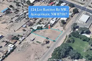 124 Los Ranchos Road NW 