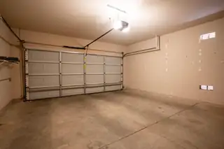 829 BOSQUE VISTA Drive Garage