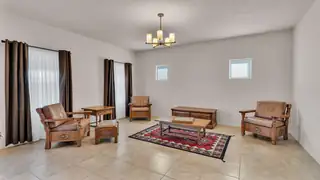 2513 ISTLE Road NE Living Room