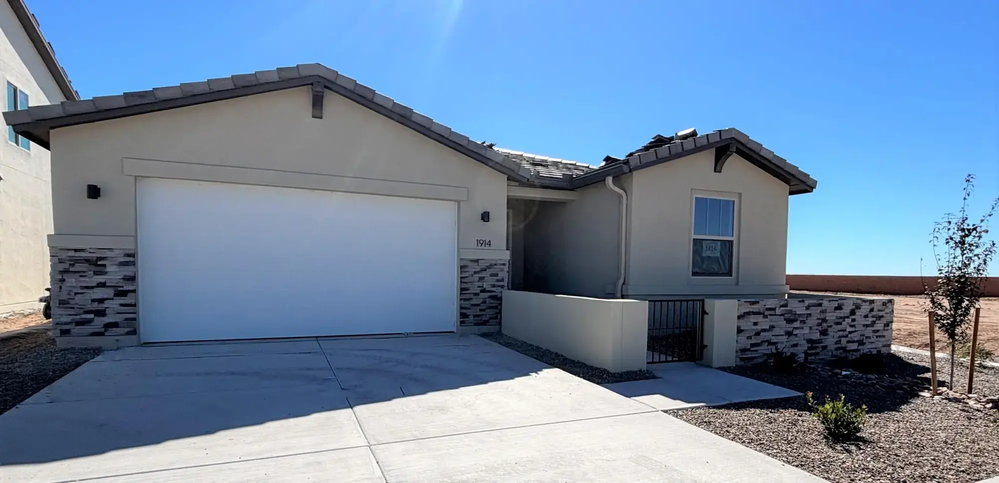 1914 Houser Avenue SE