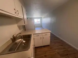 419 Dallas Street SE Apt B 