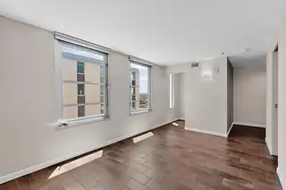 524 CENTRAL Avenue SW 708 Living Room