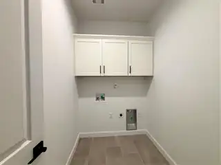 5436 Blazing Star Street NE Laundry Room