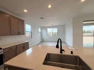 3356 Wolf Tail Loop NE Kitchen