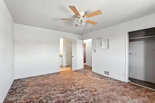 889 HIGHWAY 116 Bedroom