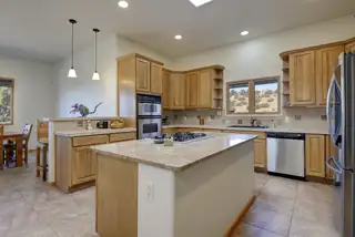 39 PINE Road Kitchen