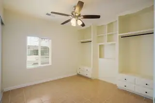 613 Wagon Train Drive SE Drive SE Bedroom