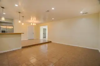 613 Wagon Train Drive SE Drive SE Living Room