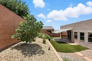 1510 ALAMO Drive SE Backyard