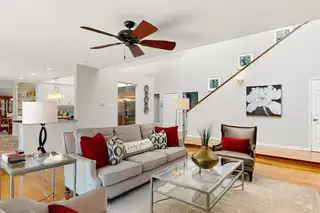 535 TONDRE Road NW Living Room