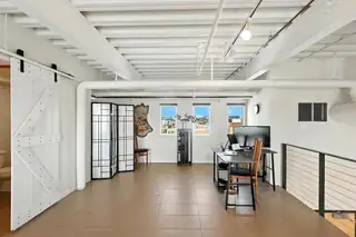 524 CENTRAL Avenue SW #803 Living Room