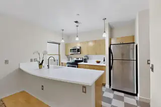 308 Bel Vedere Lane NE Kitchen