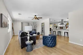 336 ENCHANTED VALLEY Place NW 