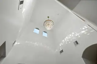 2012 Contreras Road NE Living Room