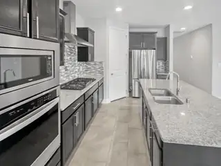 1959 CASTLE PEAK Loop NE Kitchen