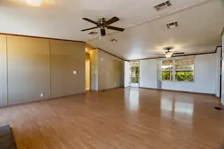 1639 FERRIS Avenue SW Living Room