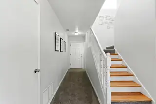 6805 Schist Avenue NE 