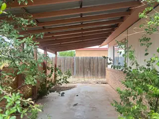 1208 Franciscan Avenue Patio