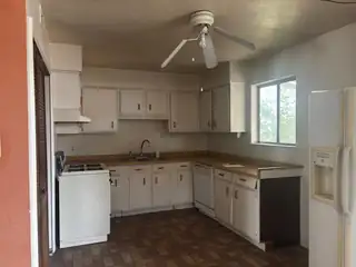 1208 Franciscan Avenue Kitchen