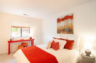 1517 GEORGENE Drive NE Bedroom