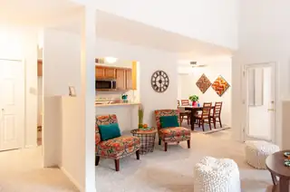 1517 GEORGENE Drive NE Living Room