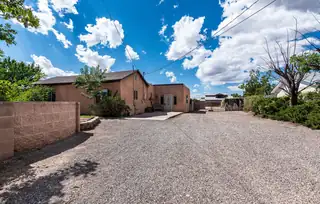 4627 SAN ISIDRO Street NW, Albuquerque