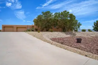 1420 Gros Ventre Drive NE 