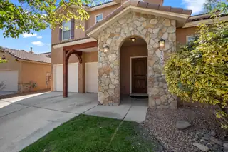 824 VISTA PATRON Drive 