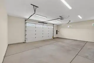 1628 Drake Road Garage