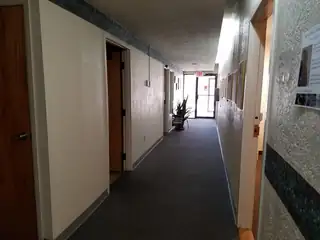 1101 CARDENAS Drive NE 106 