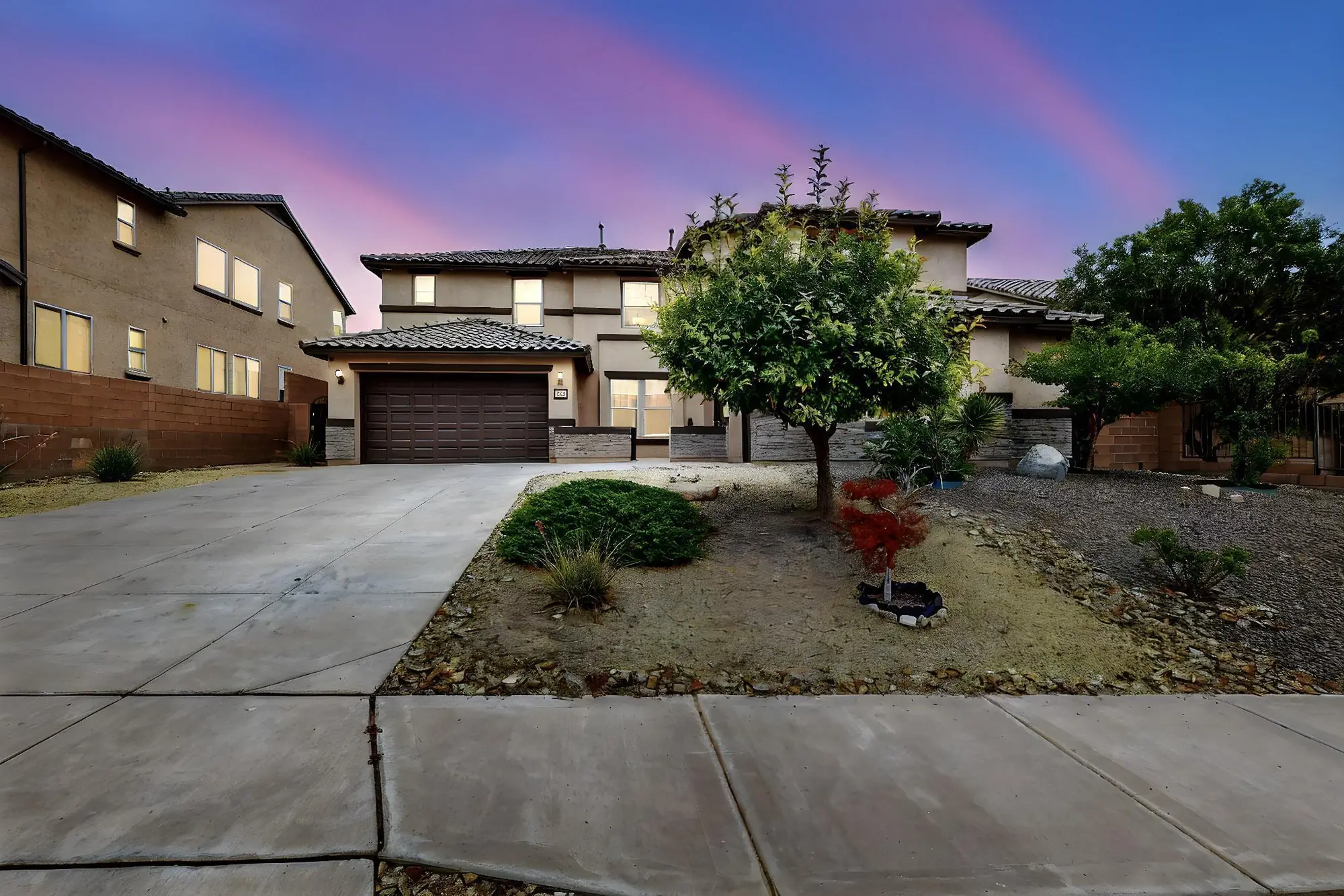 24 LOS BALCONES Place NE