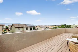 24 LOS BALCONES Place NE View