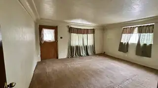 320 MONTOYA Street NW Living Room