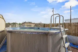 124 CASITA VISTA Place NW Pool