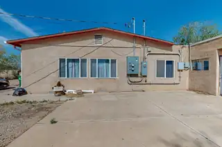 2327 Pajarito Road SW 