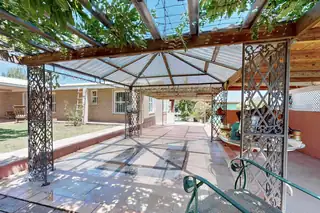 6916 RAY Lane SW Patio